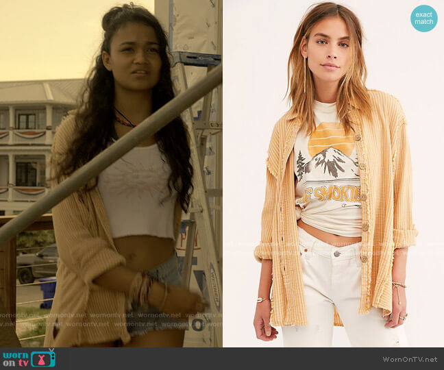 We the Free Swept Away Buttondown Top worn by Kiara Carrera (Madison Bailey) on Outer Banks