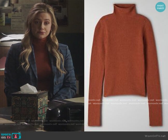 Wilfred Darling Sweater worn by Betty Cooper (Lili Reinhart) on Riverdale