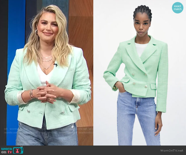 Zara Textured Cropped Blazer worn by Carissa Loethen Culiner on E! News