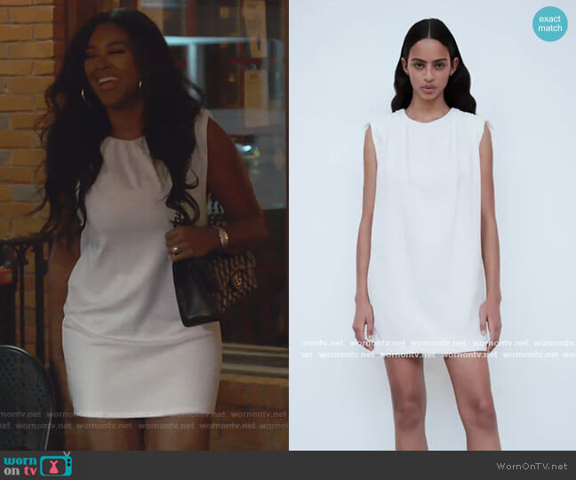 Zara Flowy Dress with Shoulder Pads worn by Kenya Moore on The Real Housewives of Atlanta