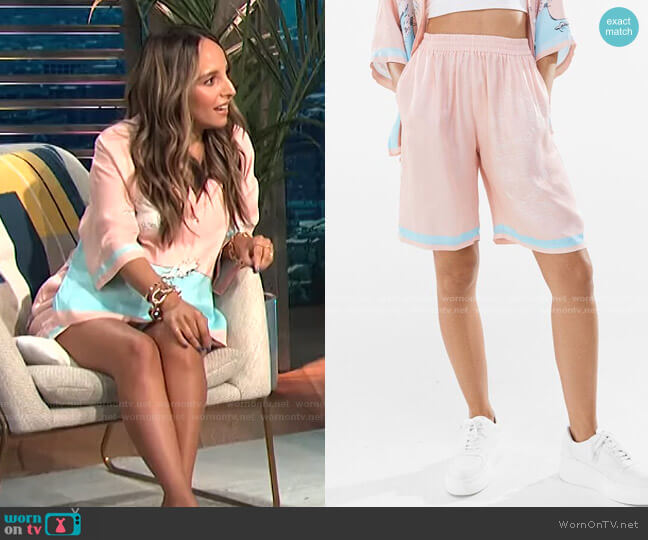 Bershka Printed Satin Shorts worn by Lilliana Vazquez on E! News