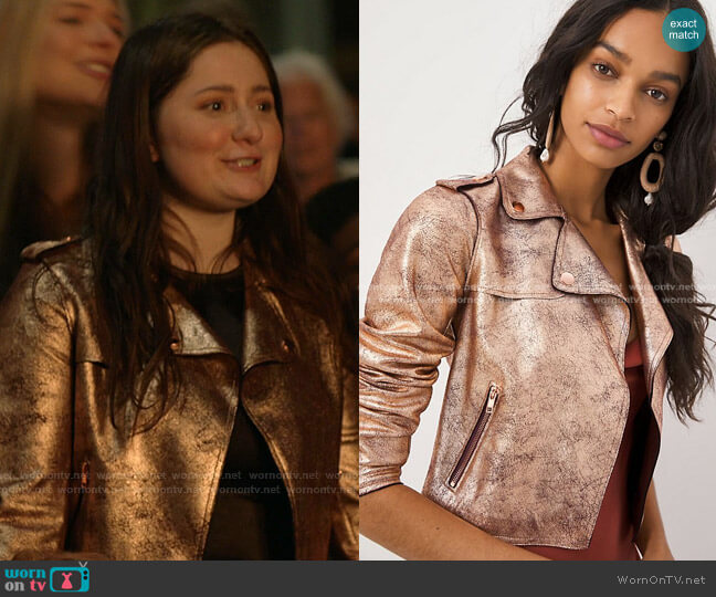 Anthropologie Brisa Metallic Faux Leather Moto Jacket worn by Debbie Gallagher (Emma Kenney) on Shameless
