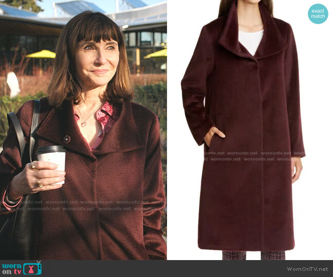Eileen Fisher High Collar Coat worn by Maggie Clarke (Mary Steenburgen) on Zoeys Extraordinary Playlist