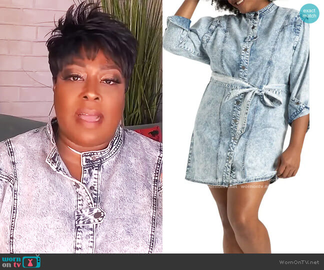 Eloquii Acid Wash Long Sleeve Denim Utility Dress worn by Loni Love on The Real