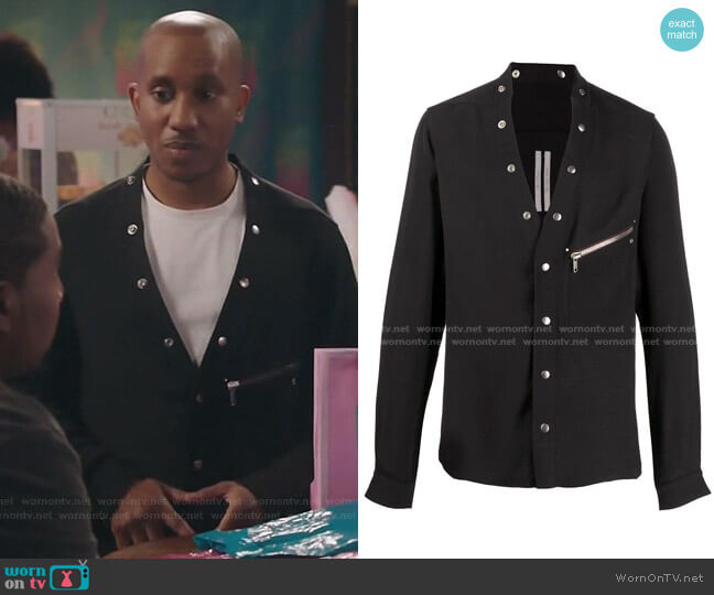 Rick Owens Snap-Button Jacket worn by Gary Williams (Chris Redd) on Kenan