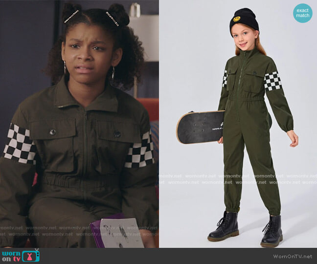 Shein Flap Pocket Front Checkered Panel Zip Front Jumpsuit worn by Aubrey Williams (Dani Lane) on Kenan