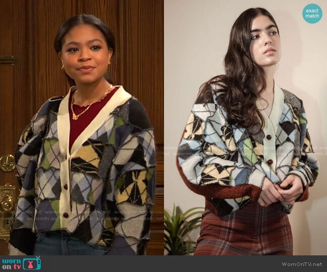Urban Outfitters Arden Patchwork Argyle Cardigan worn by Nia Baxter (Navia Robinson) on Ravens Home