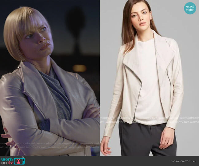 Vince Scuba Jacket worn by Jill Kendall (Jaime Pressly) on Mom