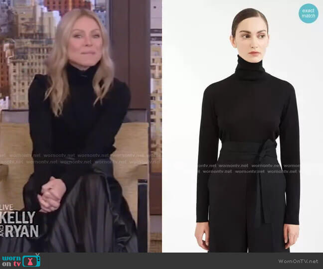 Max Mara Wool Yarn Turtleneck worn by Kelly Ripa on Live with Kelly and Mark