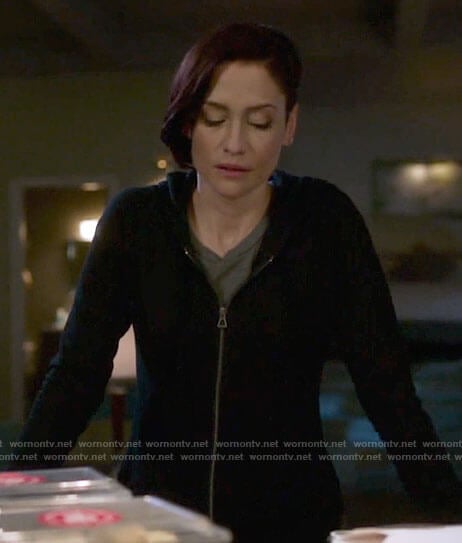 Alex’s black hoodie on Supergirl