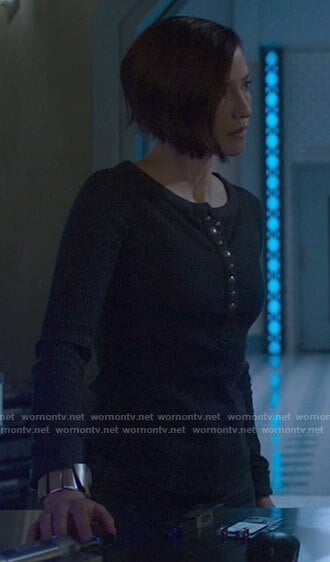 Alex’s black snap button henley top on Supergirl