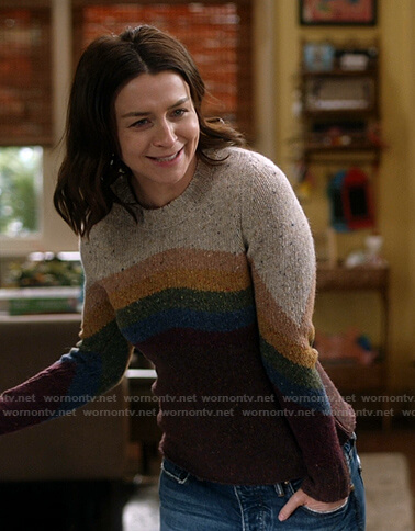 Amelia’s speckled colorblock sweater on Greys Anatomy
