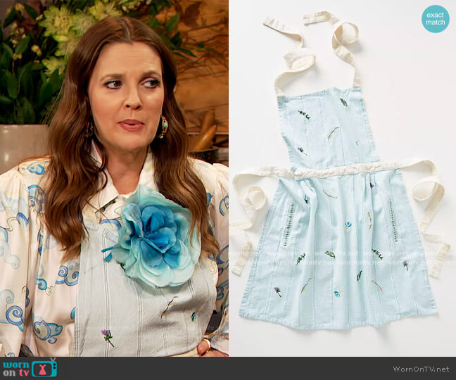 Anthropologie Canella Apron worn by Drew Barrymore on The Drew Barrymore Show