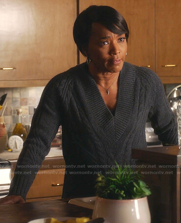 Athena’s grey cable knit v-neck sweater on 9-1-1