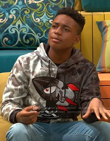 Booker’s grey rocket camo hoodie on Ravens Home