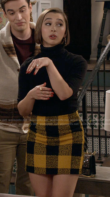 Celia’s yellow checked skirt on Call Your Mother