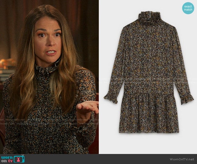 Celine Short Dress with Frill Collar in Floral Printed Silk with Lurex Stripes worn by Liza Miller (Sutton Foster) on Younger