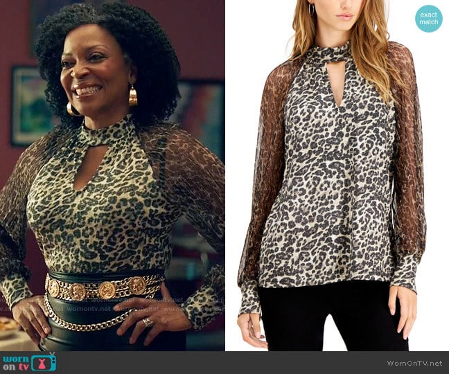 Fever Sparkle Knit Keyhole Top worn by Violet Bordelon (Tina Lifford) on Queen Sugar