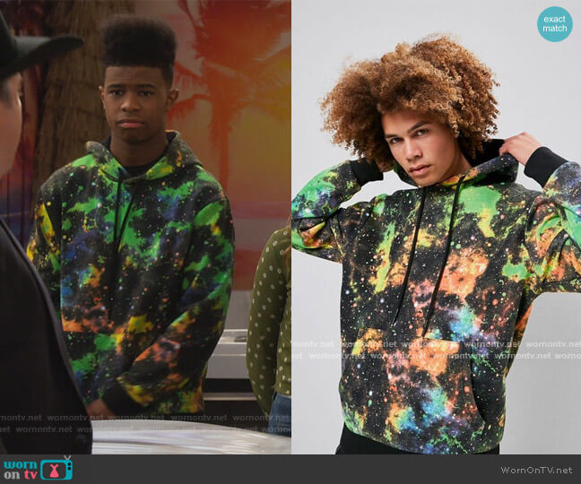 Forever 21 Outer Space Wash Drawstring Hoodie worn by Munchy (Isaiah Crews) on Side Hustle