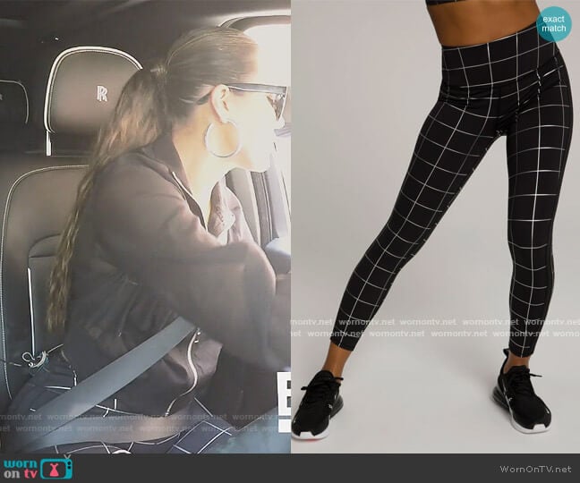 Good American Foil Tux 7/8 Leggings worn by Khloe Kardashian on Keeping Up with the Kardashians