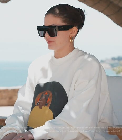 Kylie’s white printed sweatshirt on Keeping Up with the Kardashians