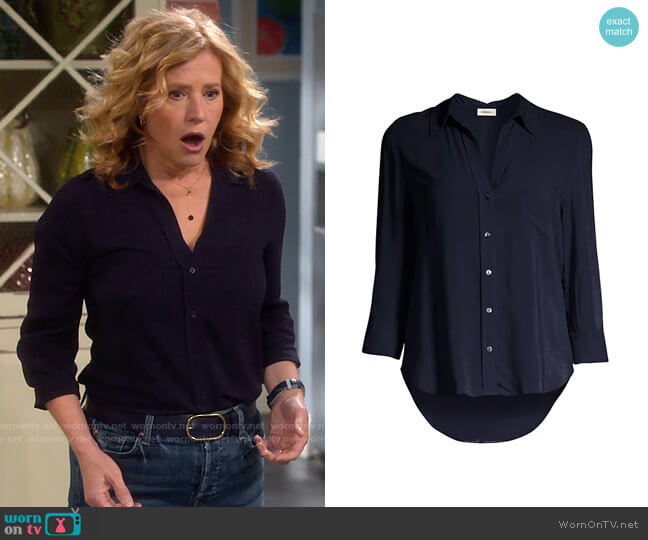 L'Agence Ryan Blouse in Midnight worn by Vanessa Baxter (Nancy Travis) on Last Man Standing
