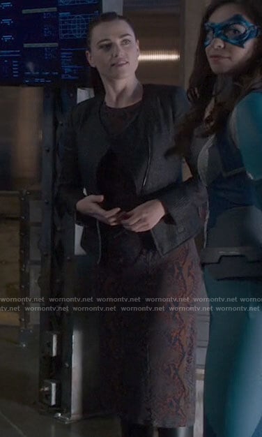 Lena’s red snake print skirt on Supergirl