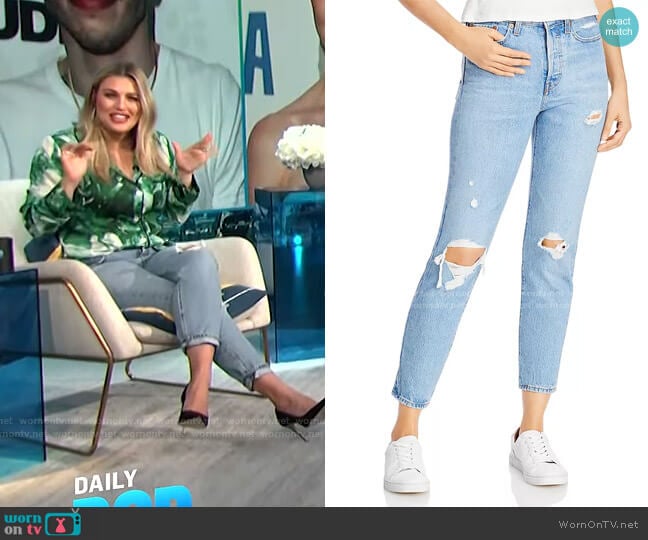 Levi's Wedgie Icon Ripped Slim Ankle Jeans worn by Carissa Loethen Culiner on E! News