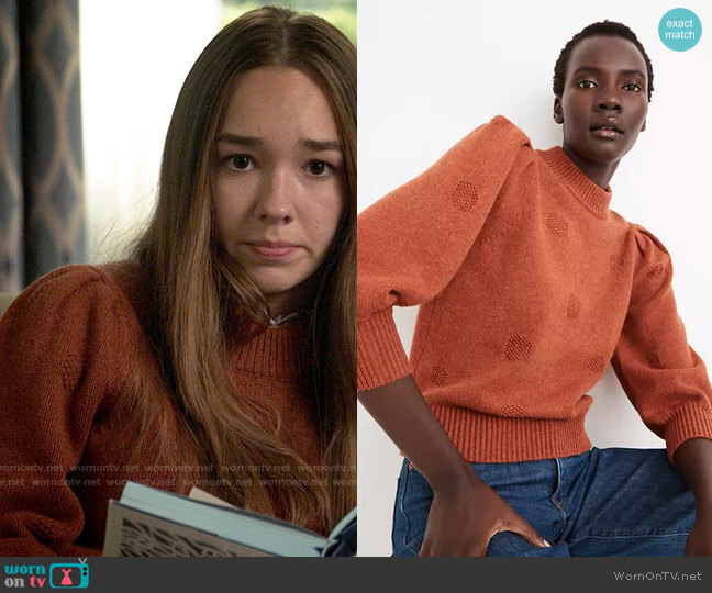 Madewell Eaton Dotted Sweater in Heather Redwood worn by Angelina Meyer (Holly Taylor ) on Manifest