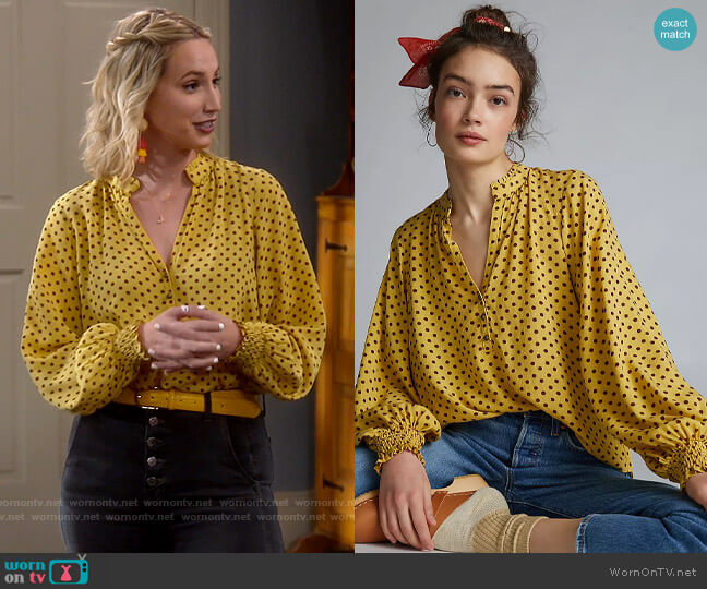Maeve Colette Peasant Blouse in Yellow Motif worn by Mandy Baxter (Molly McCook) on Last Man Standing