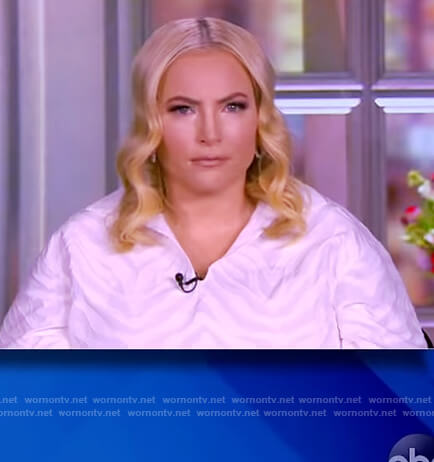 Meghan’s white zebra stripe jacket on The View
