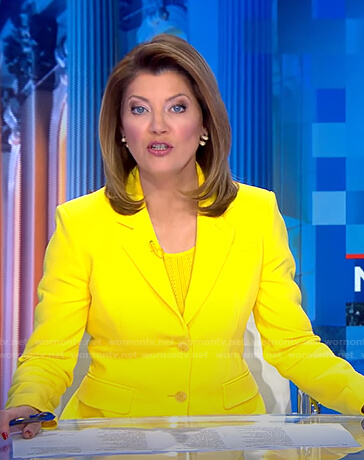 Norah’s yellow blazer on CBS Evening News