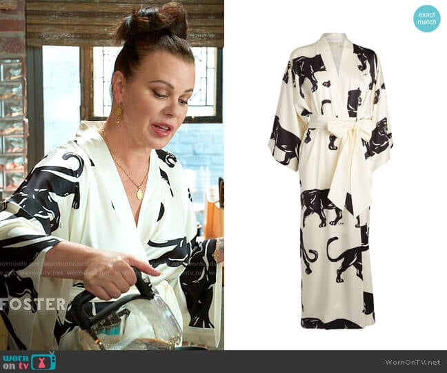 Olivia von Halle Silk Queenie Panther Print Robe worn by Maggie (Debi Mazar) on Younger