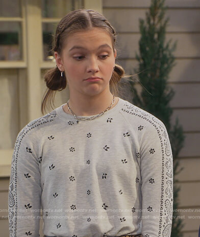 Presley’s gray paisley sleeve sweatshirt on Side Hustle