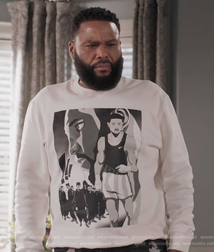 Andre’s graphic print sweatshirt on Black-ish