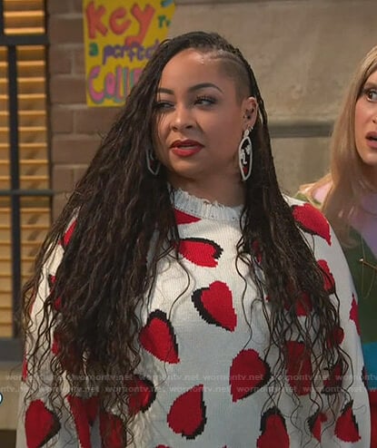 Raven’s white heart print sweater on Ravens Home