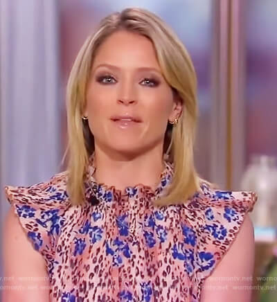 Sara’s leopard print ruffle top on The View
