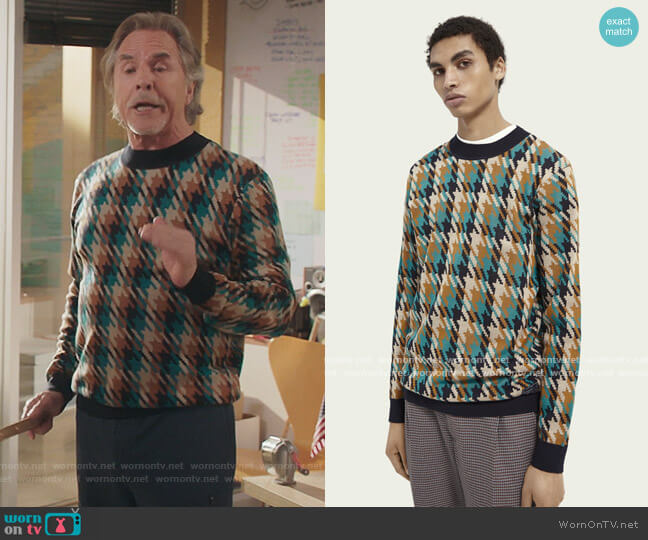 Scotch and Soda Checked crewneck wool-blend sweater worn by Rick (Don Johnson) on Kenan