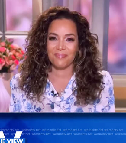 Sunny’s white floral belted blouse on The View