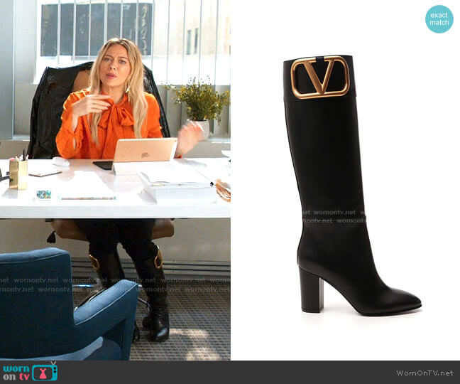 Valentino Supervee Logo Plaque Boots worn by Kelsey Peters (Hilary Duff) on Younger