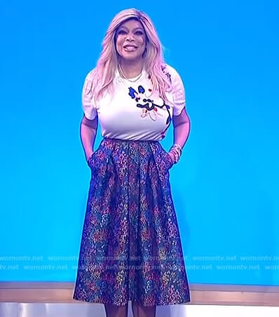 Wendy’s white embroidered tee and floral skirt on The Wendy Williams Show