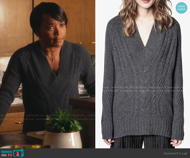 Zadig & Voltaire Elly V-Neck Cashmere Jumper worn by Athena Grant (Angela Bassett) on 9-1-1