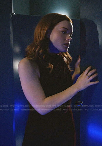 Zoey’s burgundy velvet jumpsuit on Zoeys Extraordinary Playlist