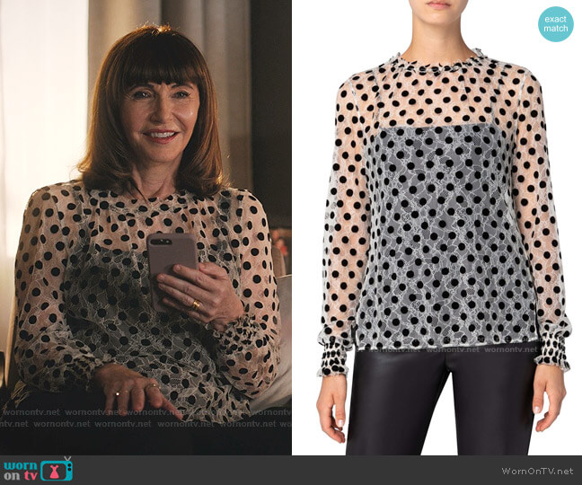 Akris Punto Gossamer Floral Lace Blouse worn by Maggie Clarke (Mary Steenburgen) on Zoeys Extraordinary Playlist