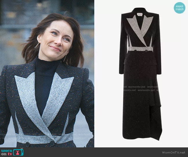 Alexander McQueen Double-Breasted Donegal Coat worn by Quinn (Laura Benanti) on Younger