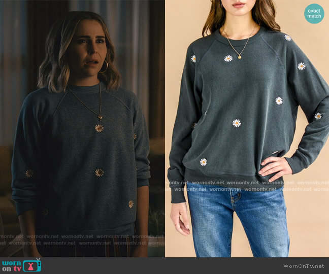 The Great College Daisy Embroidery Sweatshirt worn by Annie Marks (Mae Whitman) on Good Girls