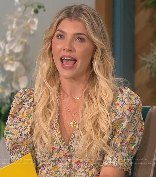 Amanda’s floral print ruffle dress on The Talk