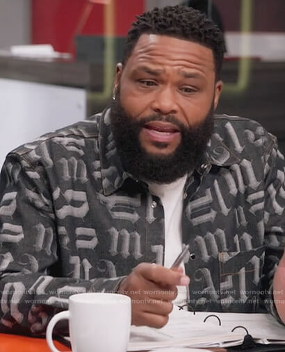 Andre’s black letter print shirt on Black-ish