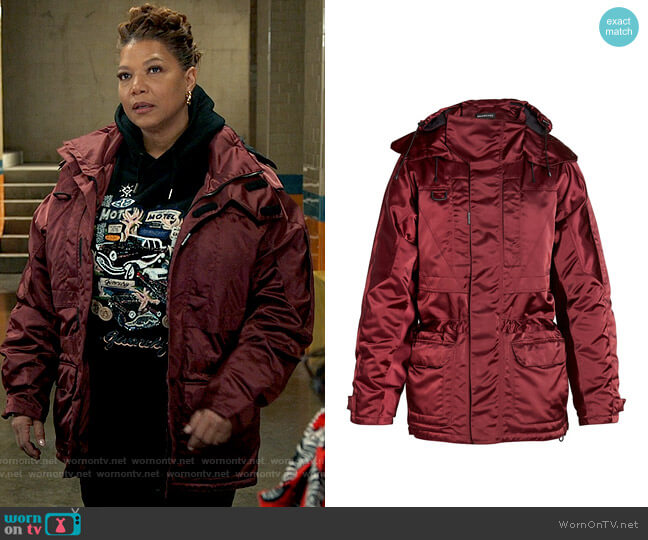 Balenciaga Incognito Oversized Parka Jacket in Margaux worn by Robyn McCall (Queen Latifah) on The Equalizer