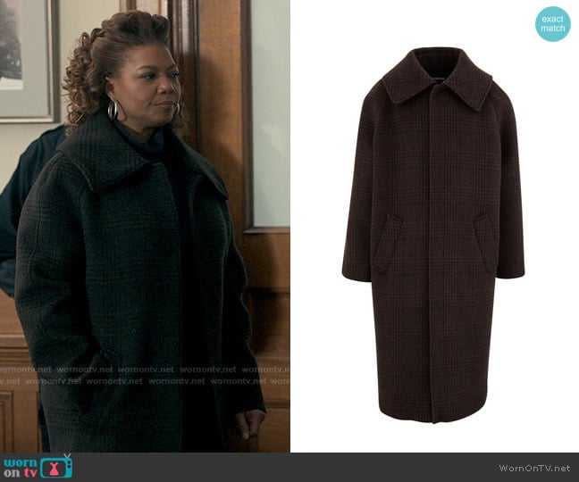 Balenciaga Incognito Wool Coat worn by Robyn McCall (Queen Latifah) on The Equalizer